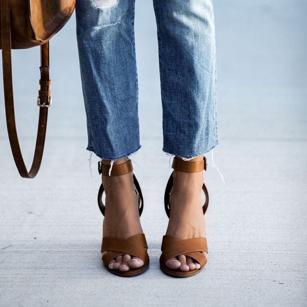 Socrates strappy healed sandal